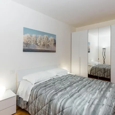 Lucy Apartamento Sirmione