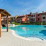 Lucy Apartmán